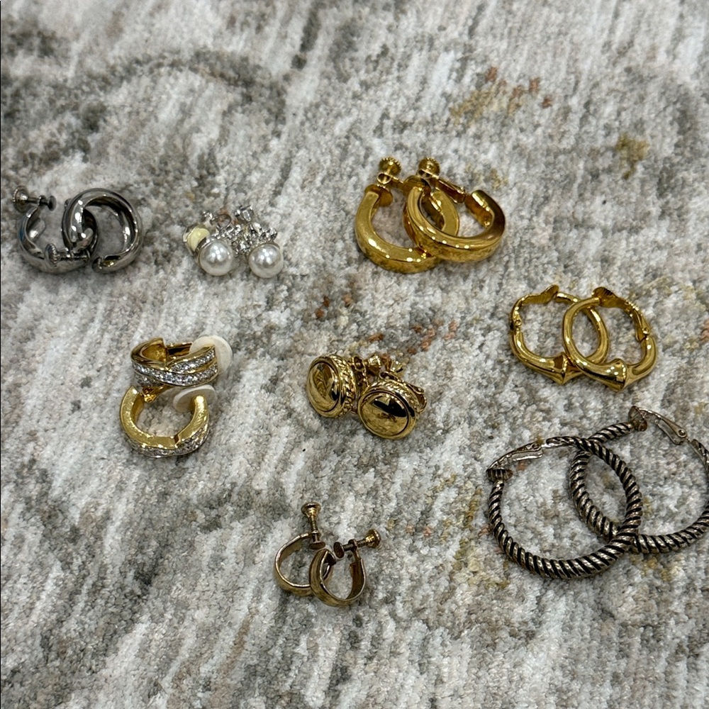 8 pairs clip on & screw back earrings